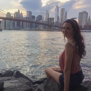 Meet your Posher, Alyssa